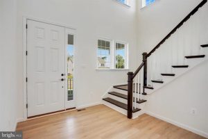 white marsh colonial style enterance